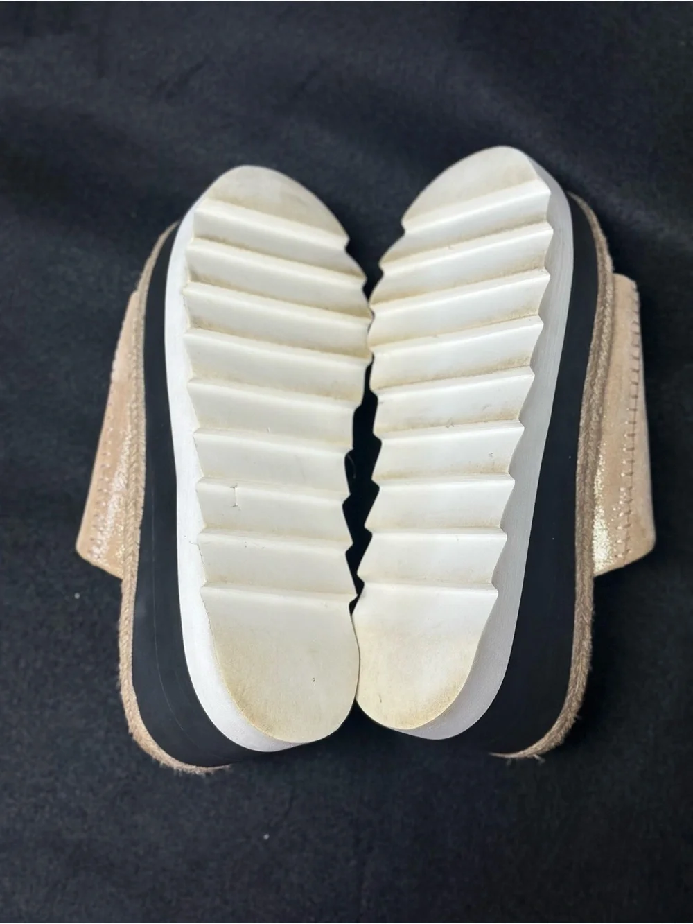 Free People Metallic Gold Platform Slide Mules sz 6